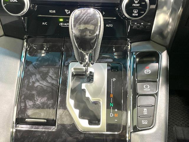 アルファード ２．５Ｓ　Ｃパッケージ　サンルーフ　純正９型ディスプレイ　後席モニター　両側電動ドア　衝突軽減装置　レーダークルーズ　デジタルインナーミラー　ブラインドスポットモニター　電動リアゲート　３眼ＬＥＤヘッド　ドラレコ　ＥＴＣ（41枚目）