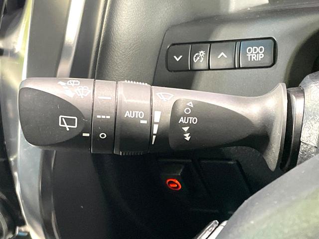 アルファード ２．５Ｓ　Ｃパッケージ　サンルーフ　純正９型ディスプレイ　後席モニター　両側電動ドア　衝突軽減装置　レーダークルーズ　デジタルインナーミラー　ブラインドスポットモニター　電動リアゲート　３眼ＬＥＤヘッド　ドラレコ　ＥＴＣ（47枚目）