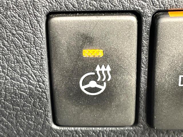 アルファード ２．５Ｓ　Ｃパッケージ　サンルーフ　純正９型ディスプレイ　後席モニター　両側電動ドア　衝突軽減装置　レーダークルーズ　デジタルインナーミラー　ブラインドスポットモニター　電動リアゲート　３眼ＬＥＤヘッド　ドラレコ　ＥＴＣ（52枚目）