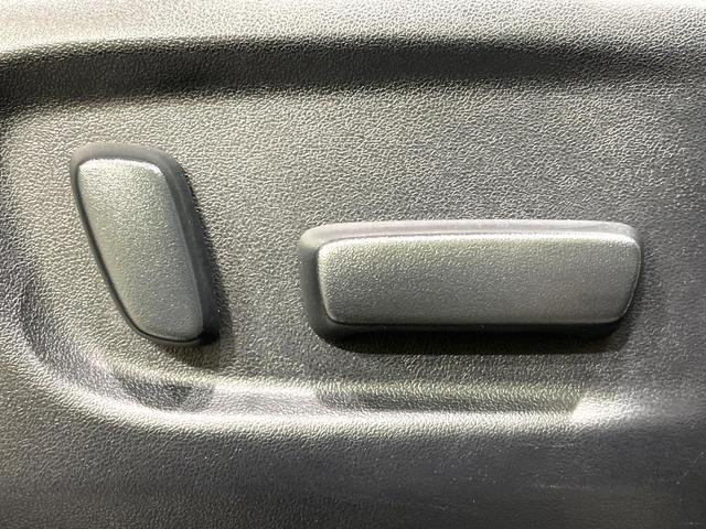 アルファード ２．５Ｓ　Ｃパッケージ　サンルーフ　純正９型ディスプレイ　後席モニター　両側電動ドア　衝突軽減装置　レーダークルーズ　デジタルインナーミラー　ブラインドスポットモニター　電動リアゲート　３眼ＬＥＤヘッド　ドラレコ　ＥＴＣ（59枚目）