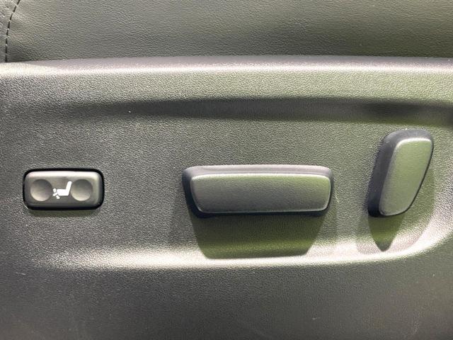 アルファード ２．５Ｓ　Ｃパッケージ　サンルーフ　純正９型ディスプレイ　後席モニター　両側電動ドア　衝突軽減装置　レーダークルーズ　デジタルインナーミラー　ブラインドスポットモニター　電動リアゲート　３眼ＬＥＤヘッド　ドラレコ　ＥＴＣ（63枚目）