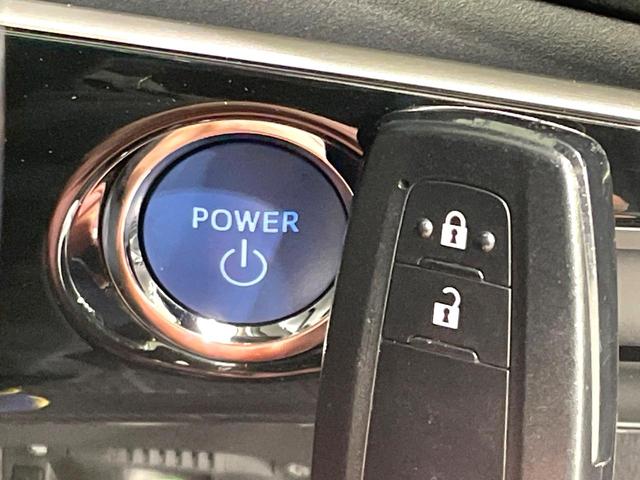プリウス Ｓ　ＳＤナビ　バックカメラ　禁煙車　セーフティセンス　レーダークルーズ　スマートキー　ＬＥＤヘッド　オートハイビーム　コーナーセンサー　フルセグ　Ｂｌｕｅｔｏｏｔｈ再生　ＥＴＣ　オートライト／エアコン（6枚目）