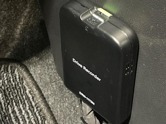 ムーヴ カスタム　ＲＳ　ハイパーリミテッドＳＡＩＩＩ　純正ナビ　全周囲カメラ　禁煙車　衝突軽減装置　踏み間違い防止装置　シートヒーター　ＬＥＤヘッド　ドラレコ　フルセグ　Ｂｌｕｅｔｏｏｔｈ再生　ＥＴＣ　ターボ　スマートキー　アイドリングストップ（41枚目）