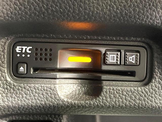 N-BOXカスタム G・Lターボホンダセンシング 純正ナビ バックカメラ 禁煙車 両側電動ドア ターボ ホンダセンシング アダプティブクルーズ LEDヘッド ハーフレザー 踏み間違い防止装置 Bluetooth再生 ETC スマートキー(8枚目)