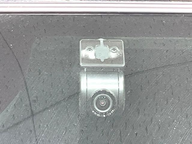 タント カスタムＲＳ　純正９型ディスプレイ　後席モニター　両側電動ドア　スマートアシスト　踏み間違い防止装置　ドラレコ　フルセグ　Ｂｌｕｅｔｏｏｔｈ再生　ＥＴＣ　ＬＥＤヘッド　シートヒーター　ハーフレザー（9枚目）