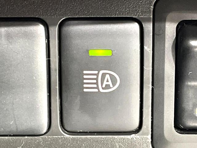 ｅＫカスタム Ｔセーフティパッケージ　ＳＤナビ　全周囲カメラ　禁煙車　衝突軽減装置　ＨＩＤヘッド　シートヒーター　オートマチックハイビーム　フルセグ　Ｂｌｕｅｔｏｏｔｈ再生　ＥＴＣ　スマートキー　アイドリングストップ　横滑り防止装置（31枚目）