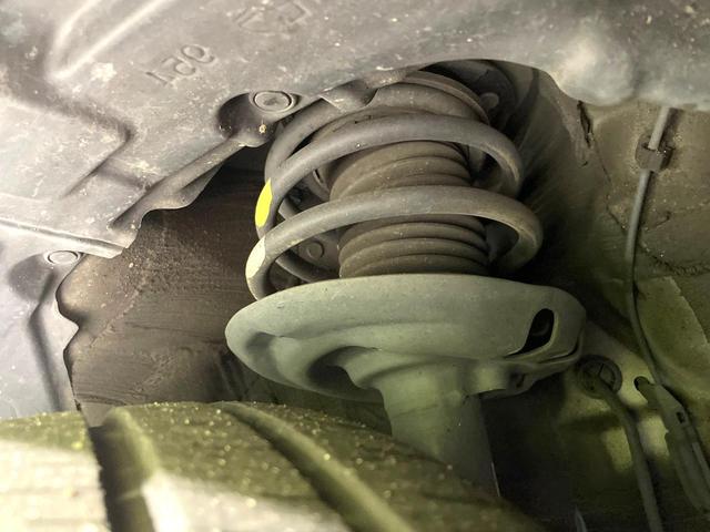 プリウス Sセーフティプラス 純正ナビ バックカメラ 禁煙車 セーフティセンス レーダークルーズ パーキングアシスト LEDヘッド/フォグ ドラレコ フルセグ Bluetooth再生 ETC スマートキー ヘッドアップディスプレイ(20枚目)