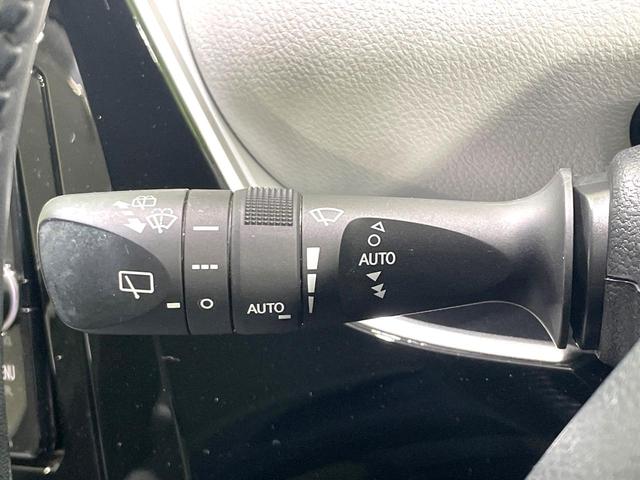 プリウス Sセーフティプラス 純正ナビ バックカメラ 禁煙車 セーフティセンス レーダークルーズ パーキングアシスト LEDヘッド/フォグ ドラレコ フルセグ Bluetooth再生 ETC スマートキー ヘッドアップディスプレイ(29枚目)