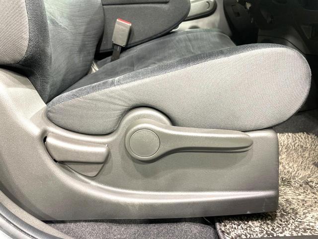 キューブ １５Ｘ　Ｍセレクション　禁煙車　オーディオ　ＥＴＣ　スマートキー　電動格納ミラー　シートリフター　盗難防止システム　プライバシーガラス（48枚目）