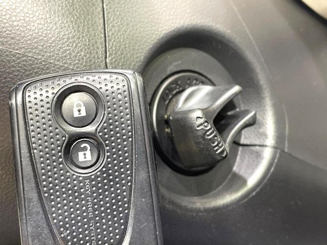 �y�L�[�t���[�V�X�e���z�J�o����|�P�b�g�ɓ��ꂽ�܂܂ł��h�A�̎{���E�������\�ȃX�}�[�g�L�[�𑕔��B�G���W���̃I���E�I�t�����J�M�����o���K�v����������Ƃ��Ă��֗��ł���