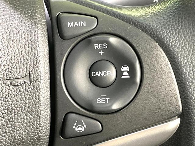 �y�A�_�v�e�B�u�N���[�Y�R���g���[���z�������H�ł̒��������s���y�ɁI�I�����ő��x��ۂN���[�Y�R���g���[�����A�Փˌy���V�X�e���ƘA�g���A�O���̎ԗ������m���ĎԊԂ�ۂ悤�ɑ��x���߂��Ă���܂��I�I