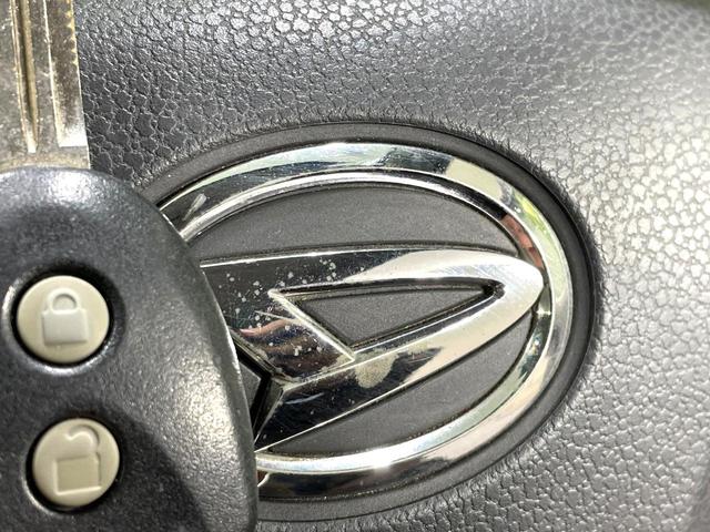 ミライース Ｘ　禁煙車　キーレス　電動格納ミラー　プライバシーガラス　ＣＤ再生（3枚目）