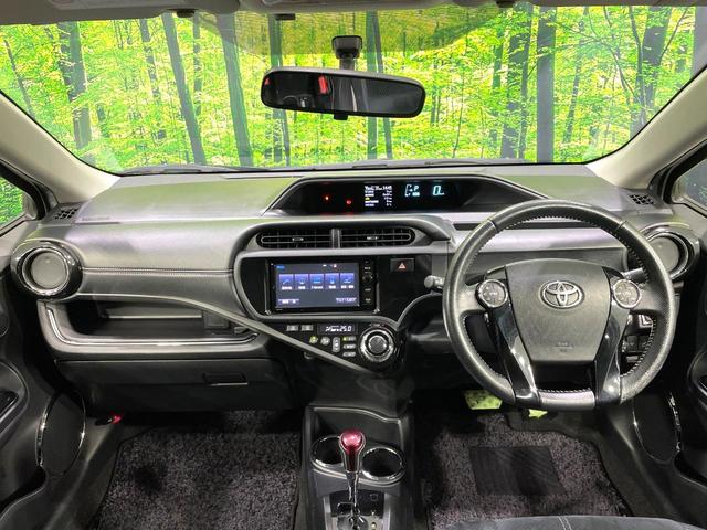 アクア Ｇ　Ｇ’ｓ　純正ナビ　バックカメラ　禁煙車　ＥＴＣ　Ｂｌｕｅｔｏｏｔｈ再生　シートヒーター　クルーズコントロール　スマートキー　ＬＥＤヘッド　純正１７インチＡＷ　オートライト　オートエアコン　ＣＤ／ＤＶＤ再生（2枚目）