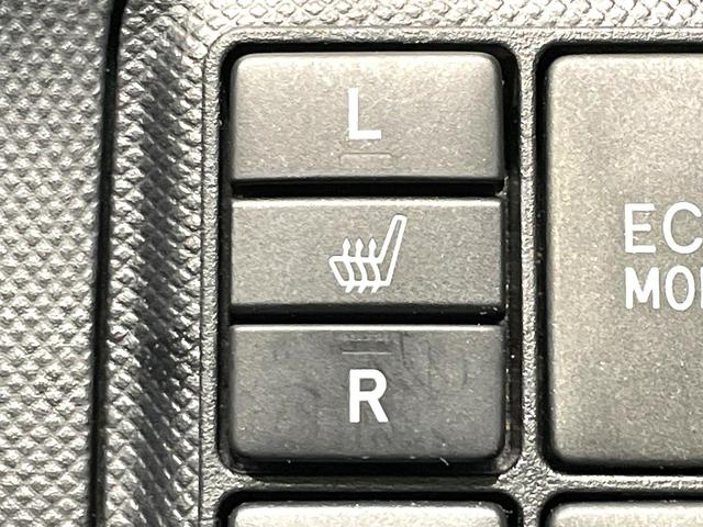 アクア Ｇ　Ｇ’ｓ　純正ナビ　バックカメラ　禁煙車　ＥＴＣ　Ｂｌｕｅｔｏｏｔｈ再生　シートヒーター　クルーズコントロール　スマートキー　ＬＥＤヘッド　純正１７インチＡＷ　オートライト　オートエアコン　ＣＤ／ＤＶＤ再生（5枚目）