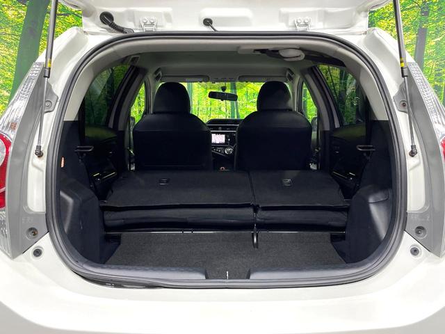 アクア Ｇ　Ｇ’ｓ　純正ナビ　バックカメラ　禁煙車　ＥＴＣ　Ｂｌｕｅｔｏｏｔｈ再生　シートヒーター　クルーズコントロール　スマートキー　ＬＥＤヘッド　純正１７インチＡＷ　オートライト　オートエアコン　ＣＤ／ＤＶＤ再生（10枚目）