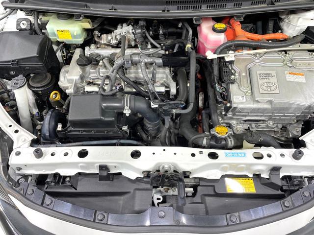 アクア Ｇ　Ｇ’ｓ　純正ナビ　バックカメラ　禁煙車　ＥＴＣ　Ｂｌｕｅｔｏｏｔｈ再生　シートヒーター　クルーズコントロール　スマートキー　ＬＥＤヘッド　純正１７インチＡＷ　オートライト　オートエアコン　ＣＤ／ＤＶＤ再生（18枚目）