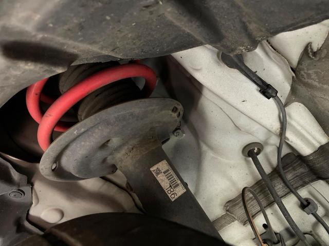 アクア Ｇ　Ｇ’ｓ　純正ナビ　バックカメラ　禁煙車　ＥＴＣ　Ｂｌｕｅｔｏｏｔｈ再生　シートヒーター　クルーズコントロール　スマートキー　ＬＥＤヘッド　純正１７インチＡＷ　オートライト　オートエアコン　ＣＤ／ＤＶＤ再生（20枚目）