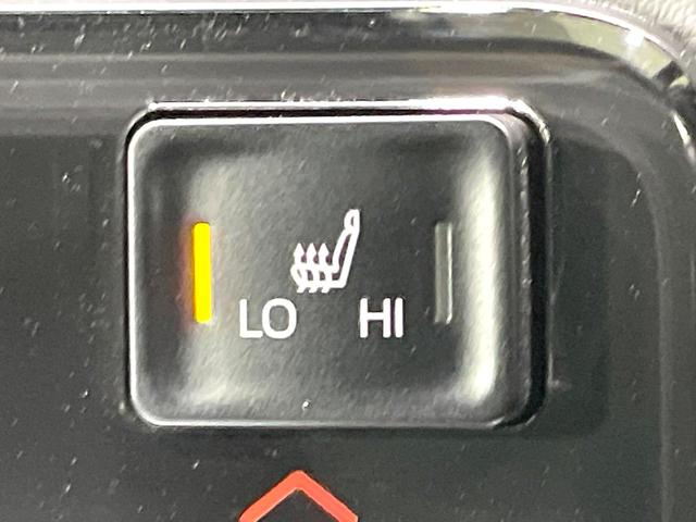 ヴォクシー ハイブリッドＳ－Ｚ　純正１０．５型ナビ　バックカメラ　後席モニター　禁煙車　セーフティセンス　レーダークルーズ　ブラインドスポットモニター　両側電動ドア　ハーフレザー　　ドラレコ　フルセグ　Ｂｌｕｅｔｏｏｔｈ再生　ＥＴＣ（9枚目）