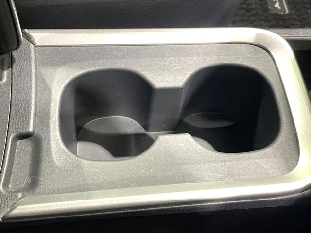 ヴォクシー ハイブリッドＳ－Ｚ　純正１０．５型ナビ　バックカメラ　後席モニター　禁煙車　セーフティセンス　レーダークルーズ　ブラインドスポットモニター　両側電動ドア　ハーフレザー　　ドラレコ　フルセグ　Ｂｌｕｅｔｏｏｔｈ再生　ＥＴＣ（42枚目）