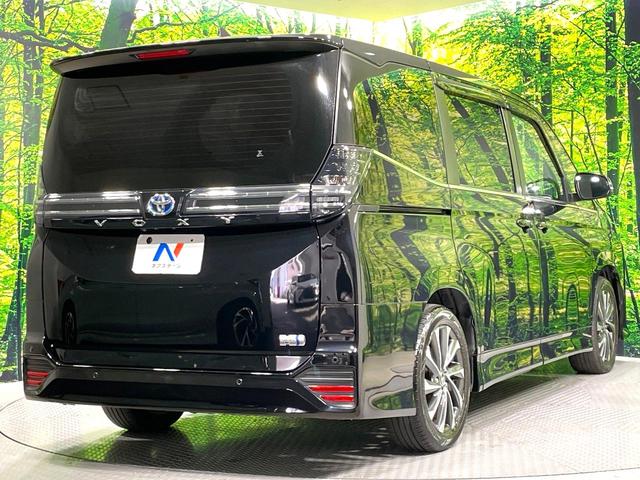 ヴォクシー ハイブリッドＳ－Ｚ　純正１０．５型ナビ　バックカメラ　後席モニター　禁煙車　セーフティセンス　レーダークルーズ　ブラインドスポットモニター　両側電動ドア　ハーフレザー　　ドラレコ　フルセグ　Ｂｌｕｅｔｏｏｔｈ再生　ＥＴＣ（57枚目）