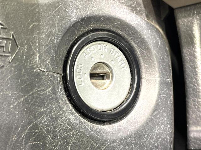 ワゴンＲ ＦＸ－Ｅ　禁煙車　ＥＴＣ　オートエアコン　ＣＤ再生　キーレス　電動格納ミラー　バニティミラー　オーディオ（31枚目）