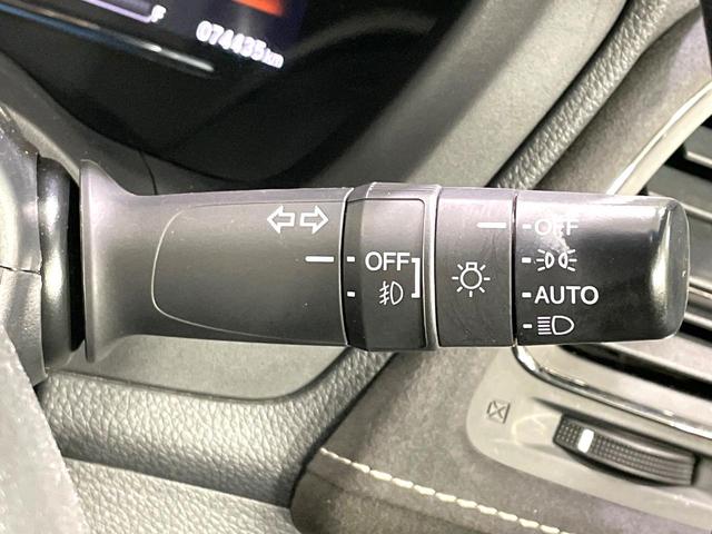 ヴェゼル ハイブリッドＲＳ・ホンダセンシング　純正ナビ　バックカメラ　禁煙車　ホンダセンシング　レーダークルーズコントロール　ＥＴＣ　シートヒーター　Ｂｌｕｅｔｏｏｔｈ再生　フルセグＴＶ　ＬＥＤヘッド／フロントフォグライト　スマートキー（30枚目）