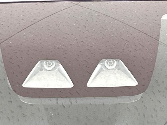 ミライース Ｘ　ＳＡＩＩＩ　禁煙車　スマートアシスト　踏み間違い防止装置　車線逸脱警報　ＬＥＤヘッド　オートハイビーム　コーナーセンサー　ドラレコ　ＥＴＣ　　アイドリングストップ　電動格納ミラー　プライバシーガラス（5枚目）