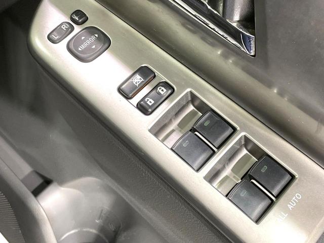 ヴォクシー ＺＳ　煌ＩＩ　純正ナビ　バックカメラ　後席モニター　禁煙車　両側電動ドア　ＨＩＤヘッド　スマートキー　ドラレコ　Ｂｌｕｅｔｏｏｔｈ再生　ＥＴＣ　オートライト／エアコン　純正１６インチアルミ　フォグライト（32枚目）