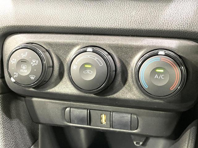 ヤリス Ｘ　純正ディスプレイオーディオ　バックカメラ　禁煙車　セーフティセンス　車線逸脱警報　オートマチックハイビーム　オートライト　Ｂｌｕｅｔｏｏｔｈ再生　ＥＴＣ　スマートキー　電動格納ミラー　盗難防止システム（9枚目）