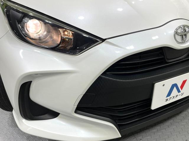 ヤリス Ｘ　純正ディスプレイオーディオ　バックカメラ　禁煙車　セーフティセンス　車線逸脱警報　オートマチックハイビーム　オートライト　Ｂｌｕｅｔｏｏｔｈ再生　ＥＴＣ　スマートキー　電動格納ミラー　盗難防止システム（14枚目）