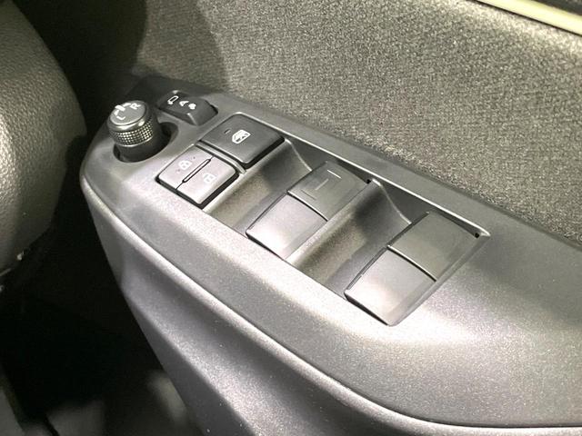 ヤリス Ｘ　純正ディスプレイオーディオ　バックカメラ　禁煙車　セーフティセンス　車線逸脱警報　オートマチックハイビーム　オートライト　Ｂｌｕｅｔｏｏｔｈ再生　ＥＴＣ　スマートキー　電動格納ミラー　盗難防止システム（43枚目）