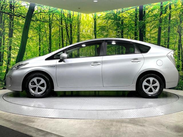 プリウス S 純正ナビ バックカメラ 禁煙車 クルーズコントロール HIDヘッド フルセグ Bluetooth再生 ETC スマートキー オートライト/エアコン 電動格納ミラー 純正15インチアルミ シートリフター(28枚目)