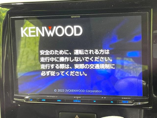 ワゴンＲ ハイブリッドＦＸ　８インチナビ　全周囲カメラ　衝突軽減装置　踏み間違い防止装置　禁煙車　シートヒーター　コーナーセンサー　フルセグ　Ｂｌｕｅｔｏｏｔｈ再生　ＥＴＣ　スマートキー　車線逸脱警報　オートライト／エアコン（3枚目）