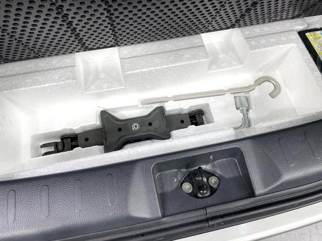 ＸＧ　ＳＤナビ　バックカメラ　禁煙車　衝突軽減装置　踏み間違い防止装置　シートヒーター　ＨＩＤヘッド　ドラレコ　Ｂｌｕｅｔｏｏｔｈ再生　ＥＴＣ　スマートキー　オートライト／エアコン　アイドリングストップ（画像34）