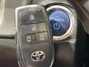 ハイブリッドＺ　禁煙車　両側電動スライドドア　セーフティセンス　純正１０．５型ディスプレイオーディオ　レーダークルーズ　バックカメラ　ＥＴＣ２．０　Ｂｌｕｅｔｏｏｔｈ接続　フルセグ　シートヒーター　ＬＥＤヘッド（52枚目）