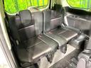 ３列目シートはもちろん状態良好☆大人でもゆったりと座って頂けますので、大人数でのお出かけもラクラクです♪ご家族で、気の知れた仲間で、ドライブに行くのが楽しみですね♪