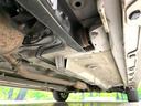 リミテッド　禁煙車　ハーフレザー　ＨＩＤヘッド　オーディオ　オートエアコン／ライト　スマートキー　電動格納ミラー　純正１４インチアルミ　盗難防止システム　プライバシーガラス（23枚目）