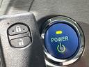 プリウス S 純正ナビ バックカメラ 禁煙車 クルーズコントロール HIDヘッド フルセグ Bluetooth再生 ETC スマートキー オートライト/エアコン 電動格納ミラー 純正15インチアルミ シートリフター(7枚目)