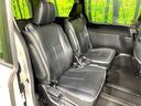 後部座席も気になるようなキズ・汚れやへたり等、大きなダメージはなく、良好な状態です。