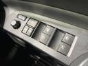 【電動格納ミラー】サイドミラーは電動格納式となっており、狭い駐車場でもキズがつくリスクを抑えられます。