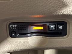 【ＥＴＣ】高速道路の料金所をストレスなく通過！話題のスポットやサービスエリアに多い「スマートIntercooler」利用時は必須のアイテムです。当店でセットアップを実施、ご納車当日からすぐにご利用いただけます！ 6