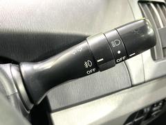 �ڥ����ȥ饤�ȡۼ�������뤵�˱����Ƽ�ư�ǥإåɥ饤�Ȥ��������������Ǥ��뵡ǽ�Ǥ����饤�Ȥ��դ�˺�졦�ä�˺��ʤɤ�̵���ʤꡢ��������ͼ�������Ԥ�¿����ȥ�ͥ��̲���������Ǥ��͢� 6