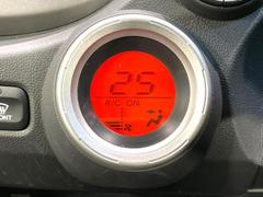 �ڥ����ȥ�������۰��٤����ߤβ��٤����ꤹ��С�����β��٤��Τ����̤䲹�٤�ư��Ĵ�����뤤�Ĵ����ĤȲ��٤⥹���å����򤹤�ɬ�פϤ���ޤ��󡣲�Ŭ�ʼ�����֤ˤ�ɬ�ܤε�ǽ�Ǥ��͢� 5