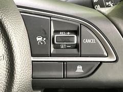 �ڥ����ץƥ��֥��롼������ȥ�����۹�®ƻϩ�Ǥ�Ĺ��Υ���Ԥ��ڤˡ�����ư��®�٤��ݤĥ��롼������ȥ����뤬�����ͷڸ������ƥ��Ϣ�Ȥ��������μ�ξ���Τ��Ƽִ֤��ݤĤ褦��®��Ĵ�ᤷ�Ƥ���ޤ����� 4