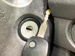 �ڥ����쥹�۾���Υ�줿��꤫��Ǥ�ܥ����Ĥǥɥ��γ������ܾ����Ǥ���ΤǤȤäƤ��������ɥ��θ������˽���Ĥ��뤳�Ȥ⤢��ޤ���� 5