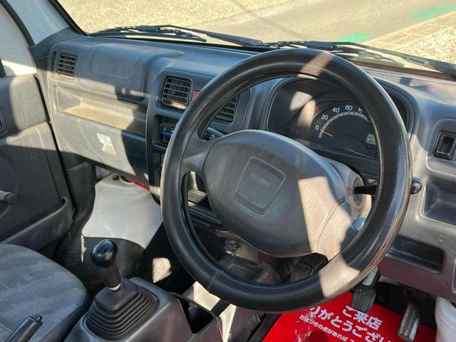 スクラムトラック ＫＣスペシャル　４ＷＤ　寒冷地仕様　パワーステアリング　エアコン　運転席＆助手席エアバッグ　三方開（13枚目）