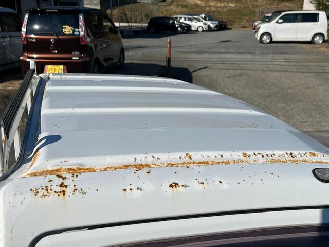 スクラムトラック ＫＣスペシャル　４ＷＤ　寒冷地仕様　パワーステアリング　エアコン　運転席＆助手席エアバッグ　三方開（21枚目）