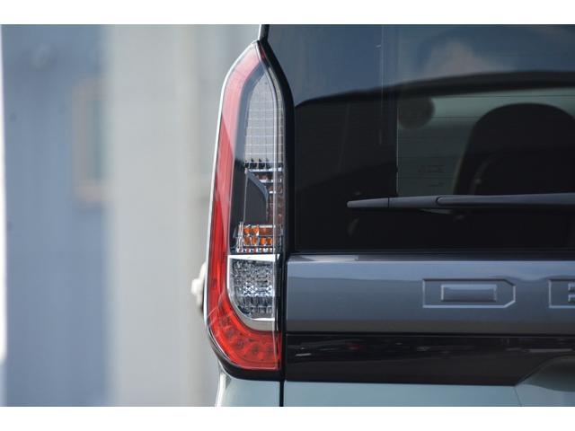 デリカミニ Ｔ　プレミアム　衝突軽減装置　ターボエンジン　オートハイビーム　ＬＫＡ　寒冷地　パワステ　フルタイム４ＷＤ　エアバッグ　ＥＳＣ　サイドカメラ　インテリキー　キーフリー　アルミホイール　ルーフレール　シートヒータ（12枚目）