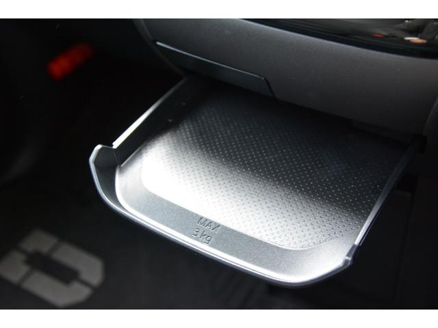 デリカミニ Ｔ　プレミアム　衝突軽減装置　ターボエンジン　オートハイビーム　ＬＫＡ　寒冷地　パワステ　フルタイム４ＷＤ　エアバッグ　ＥＳＣ　サイドカメラ　インテリキー　キーフリー　アルミホイール　ルーフレール　シートヒータ（50枚目）