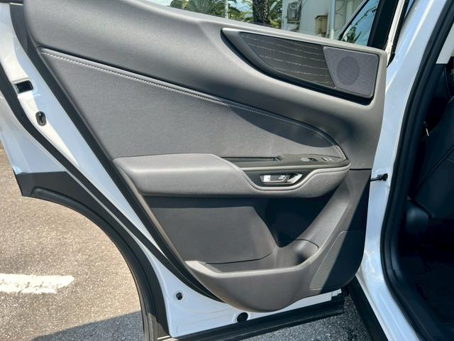 ＮＸ ＮＸ２５０　バージョンＬ　サンルーフ　三眼ＬＥＤ　本革シート　パノラミックビューモニター　純正１４インチナビオーディオ　フルセグＴＶ　アラウンドビューモニター　ｂｌｕｅｔｏｏｔｈ接続　ステアヒーター　ベンチレーション（33枚目）